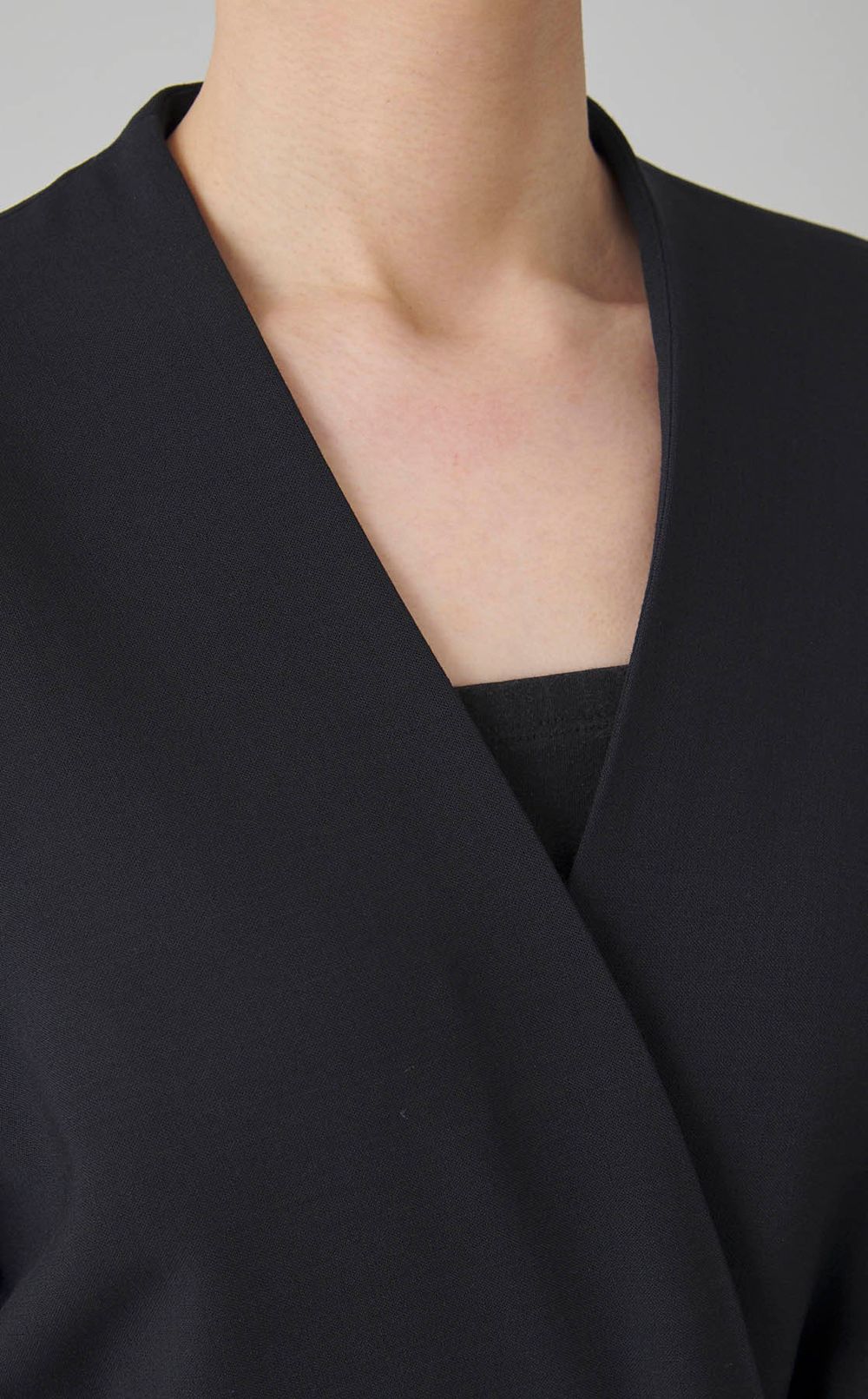 Vネックカシュクールロングワンピース