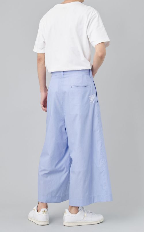 ピンストライプクロップドパンツ