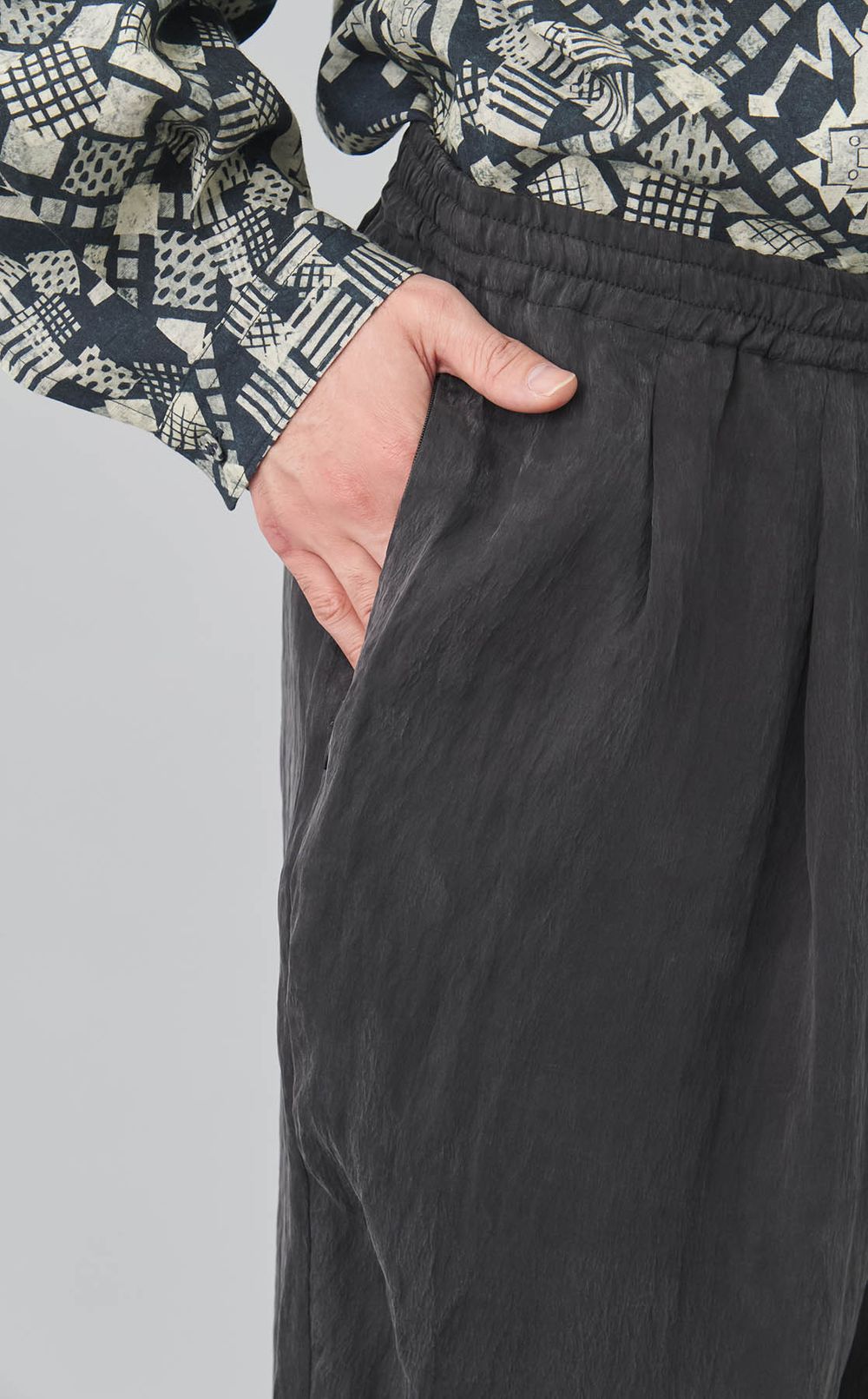 リンクルフロウワイドパンツ