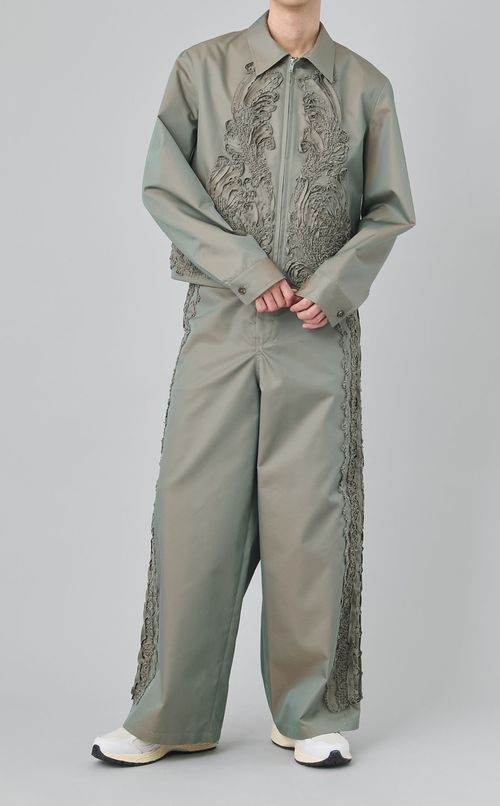 エンブロイダリーワークパンツ