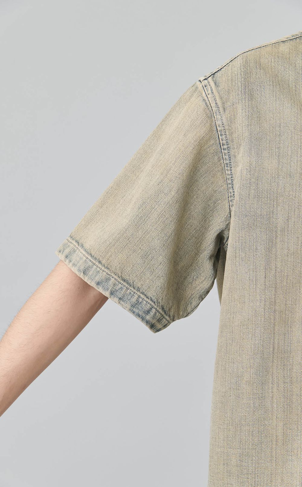 フェードデニムショートスリーブシャツ