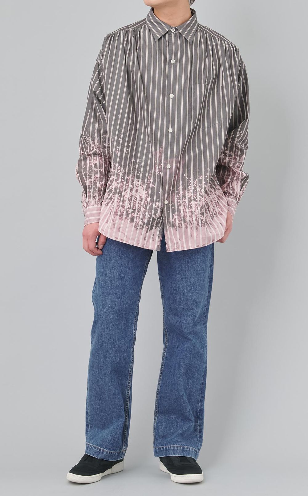 ブリーチドストライプシャツ