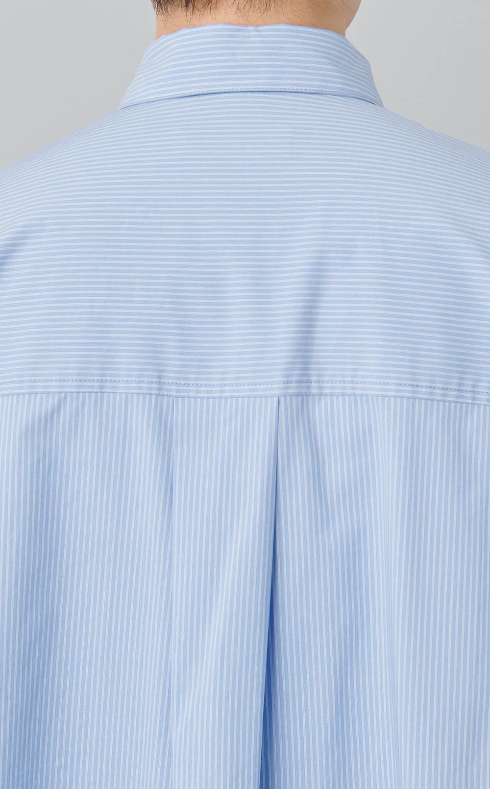 レイヤードオーバーシャツ