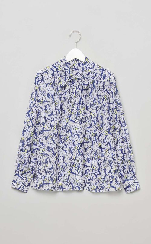 フラワーステッチボウタイブラウス