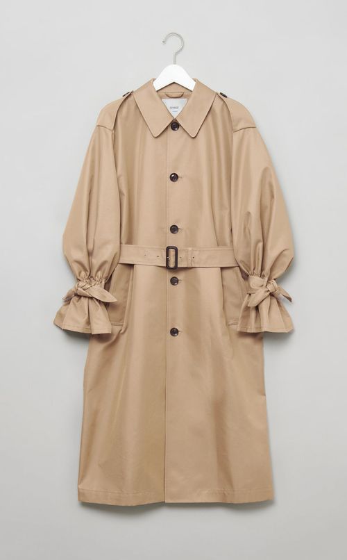 ボリュームスリーブロングコート