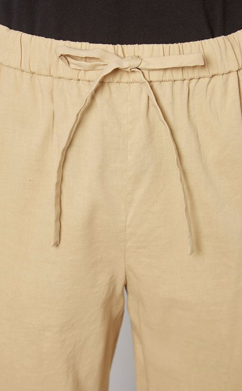 スリムテーパードイージーパンツ