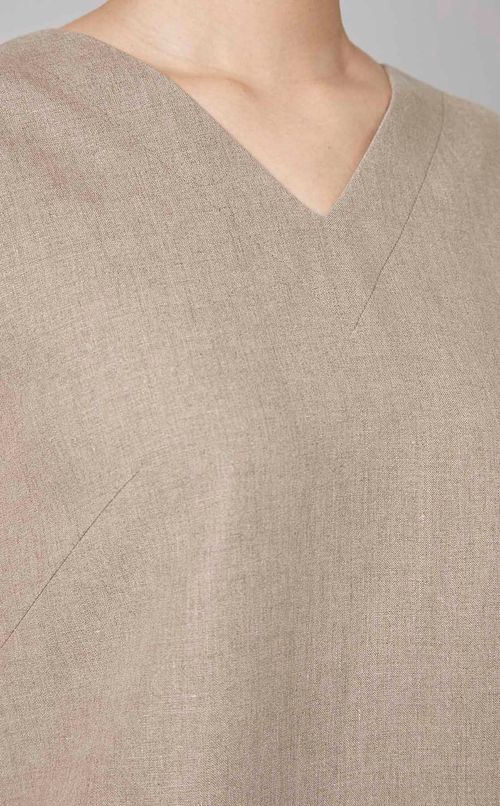 Vネックコクーンワンピース