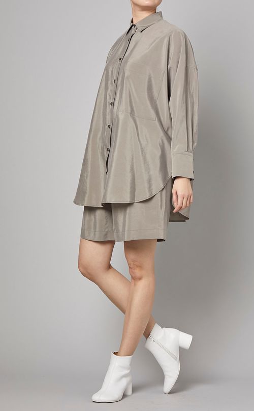 ラウンドヘムオーバーサイズシャツ