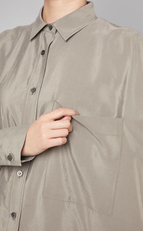 ラウンドヘムオーバーサイズシャツ