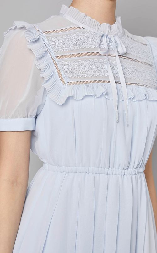 フリルレースショートスリーブドレス