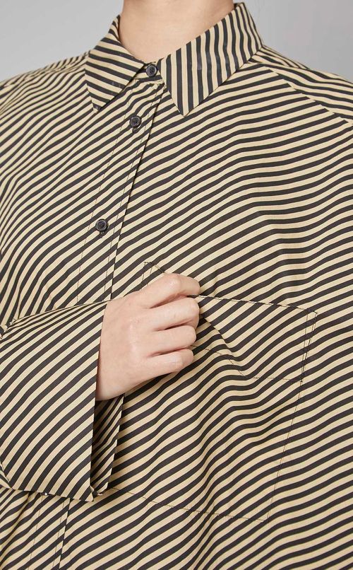 コットンストライプパッチポケットシャツ