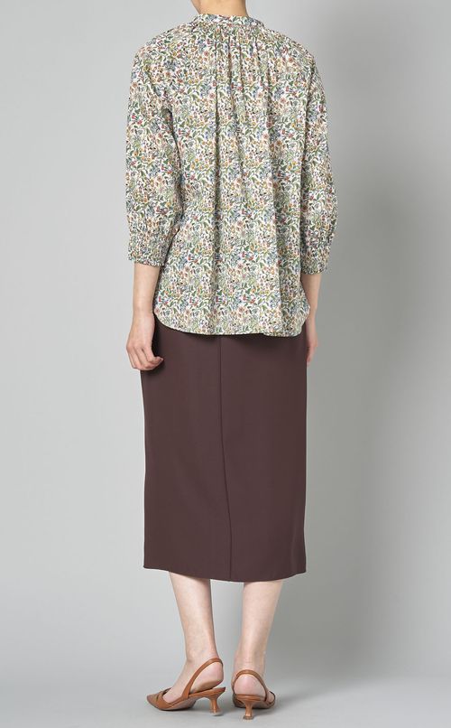 フラワープリントスキッパーブラウス