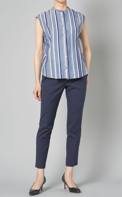 センタープレステーパードパンツ