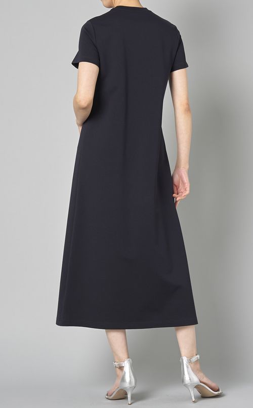 クルーネックフレアロングワンピース