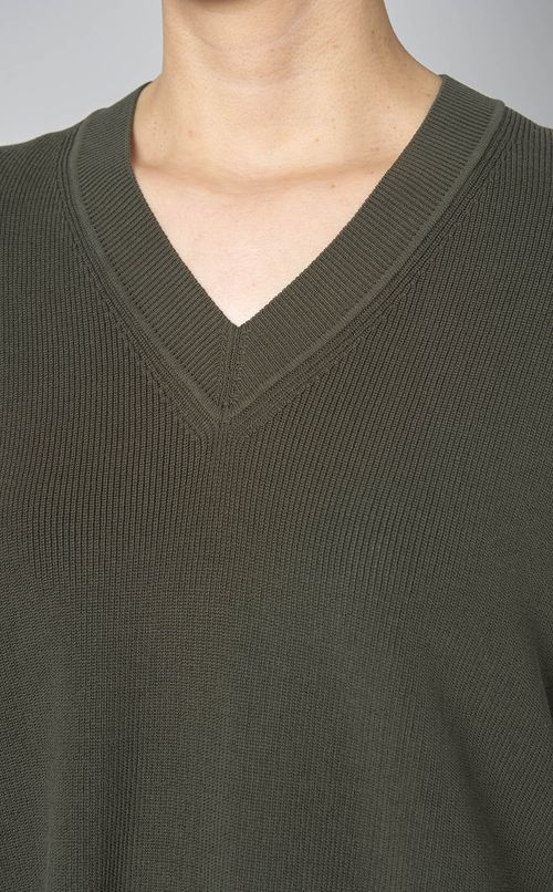 コットンVネックニットプルオーバー