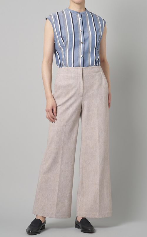 ストライプタックノースリーブブラウス