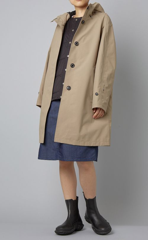 ライトダウンベスト