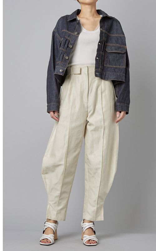 ショート丈デニムジャケット