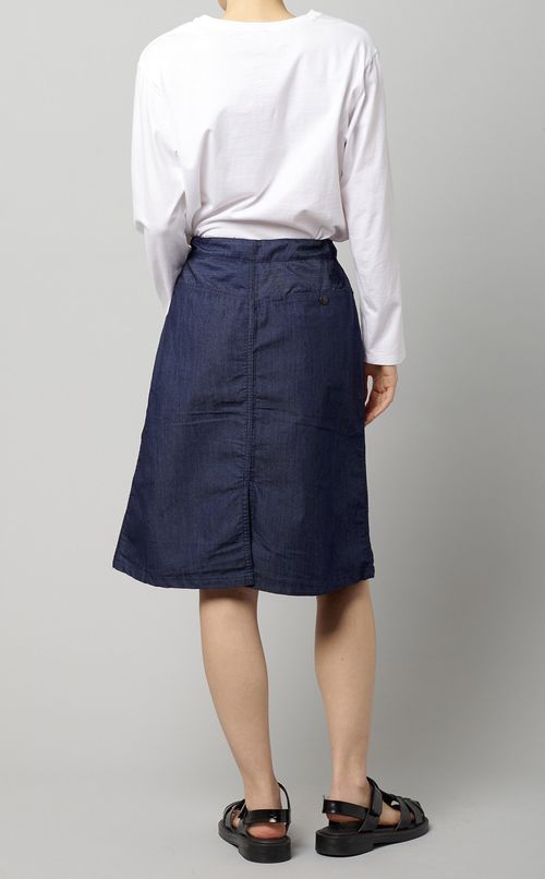 ナイロンデニムスカート