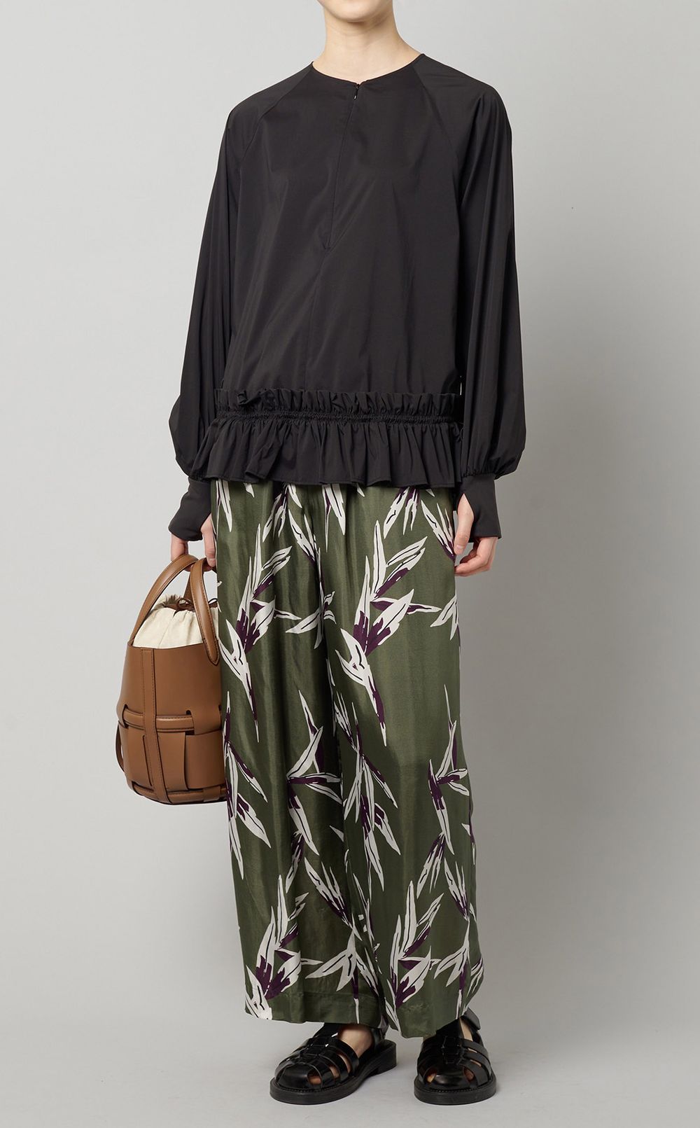 レザーバケットハンドバッグ