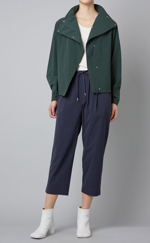 ストレッチクロップドパンツ