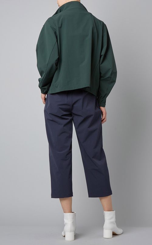 ストレッチクロップドパンツ