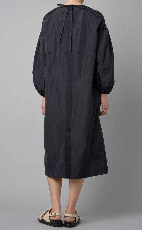 ボリュームスリーブスリットワンピース