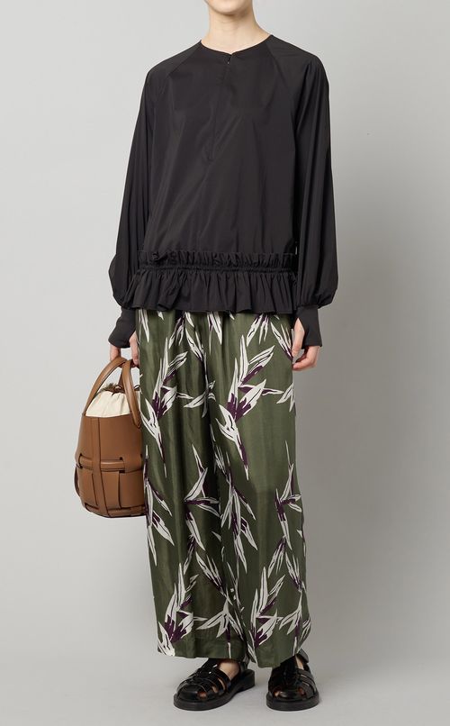 ギャザーヘムプルオーバーブラウス