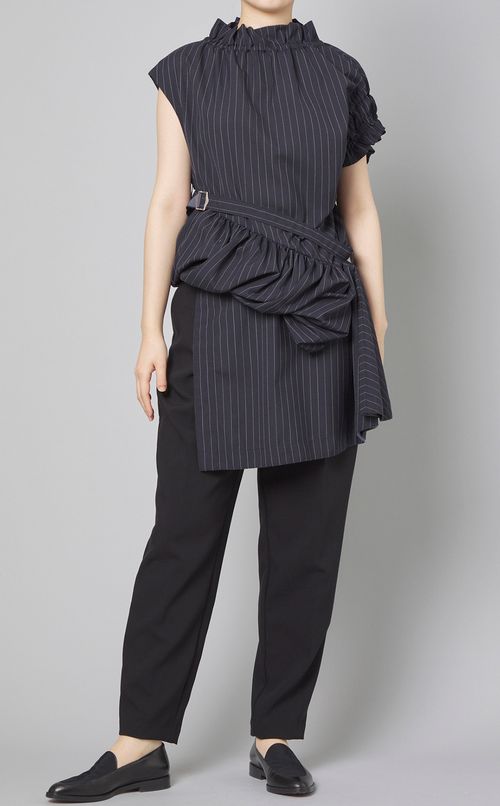 ピンストライプウエストギャザーブラウス