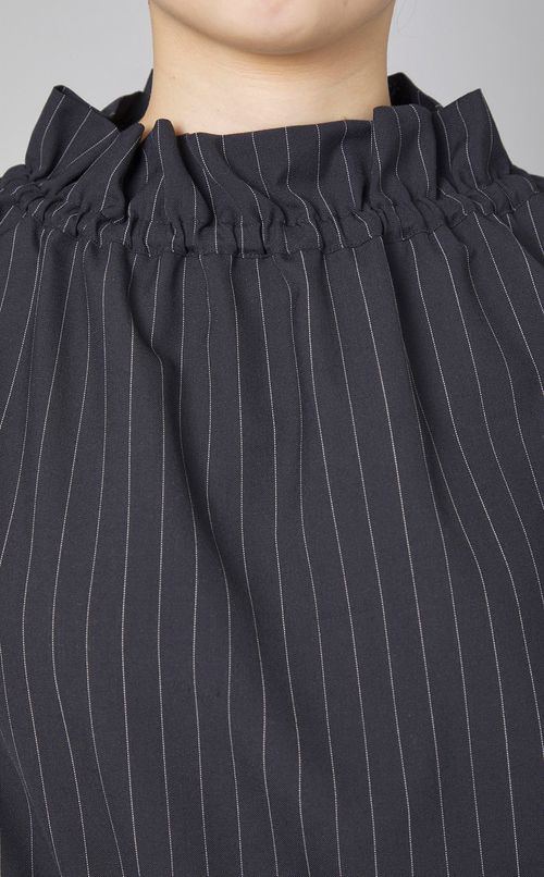 ピンストライプウエストギャザーブラウス