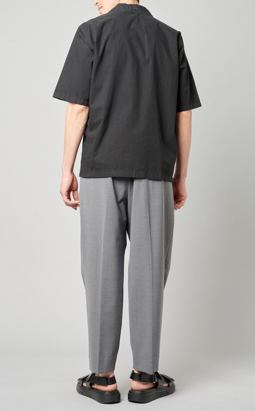 オープンカラーシャツ