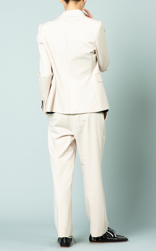 ストレッチテーパードパンツ