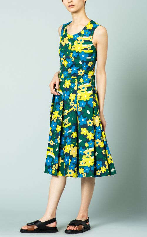 フラワープリントワンピース