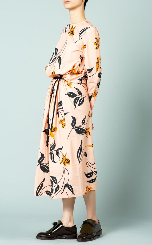 フラワープリントミディワンピース