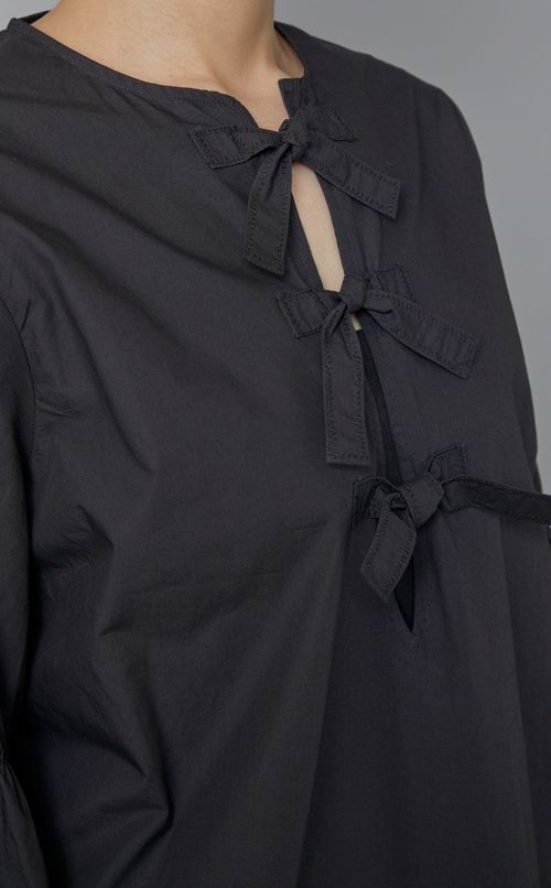 コットンポプリンフロントリボンブラウス