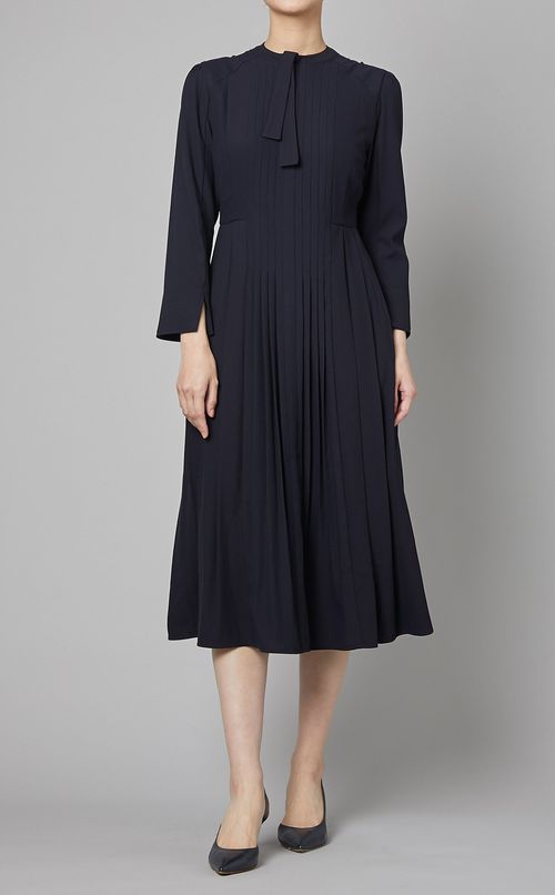 ボウタイプリーツワンピース