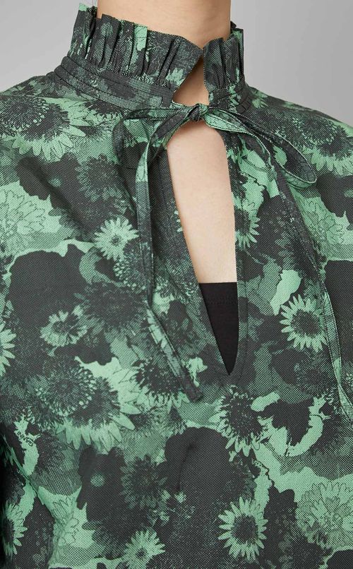 プリントコットンラッフルカラーブラウス