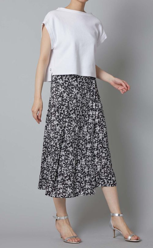 フラワープリントクレープギャザースカート