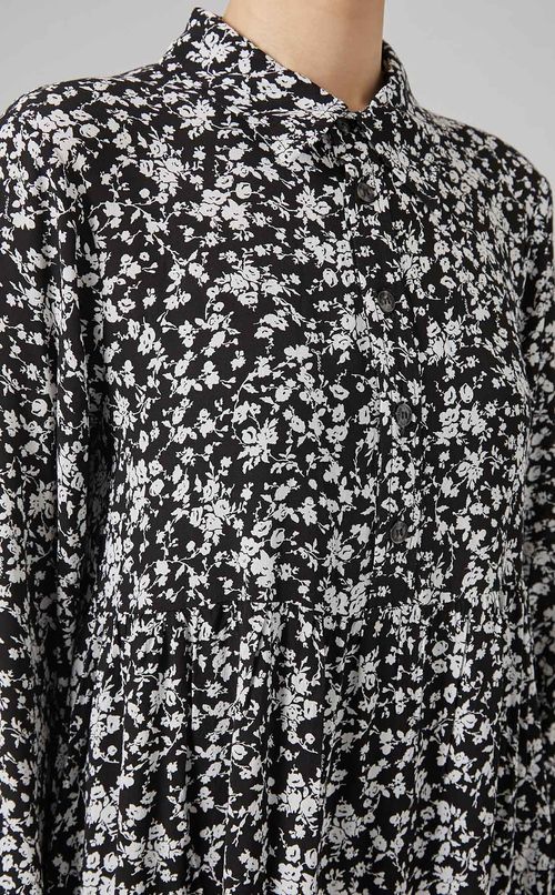 フラワープリントクレープシャツドレス