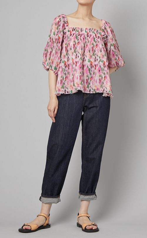 プリーツジョーゼットパフスリーブブラウス