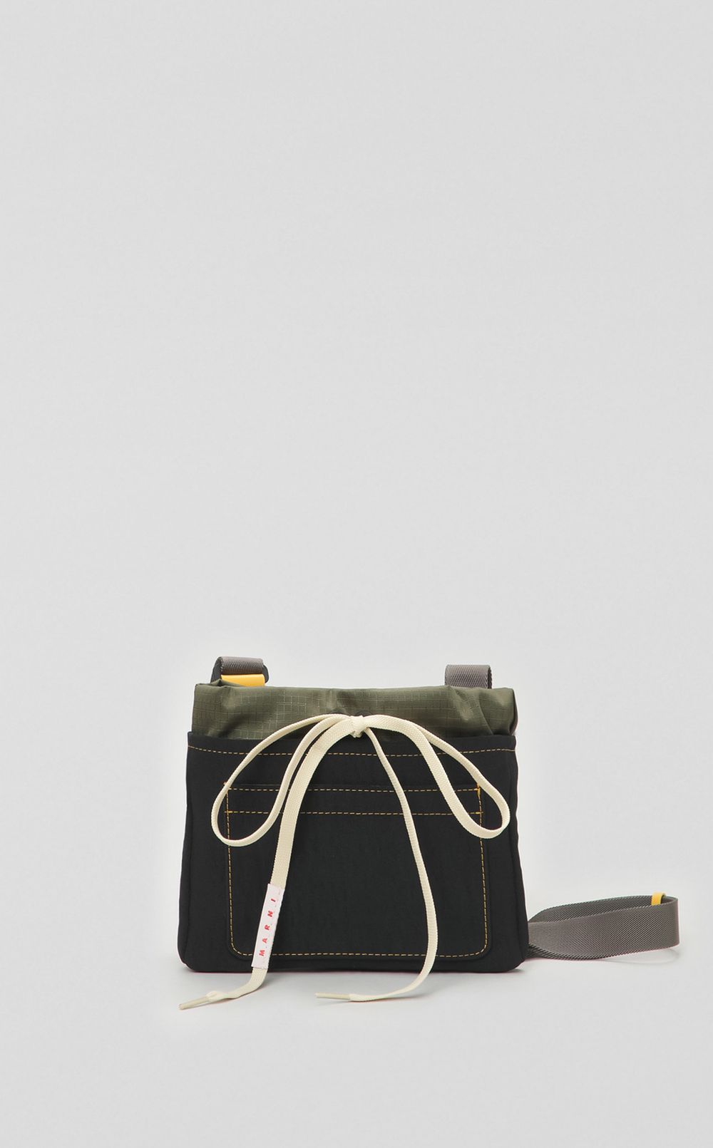 ユーティリタリーフォンホルダー