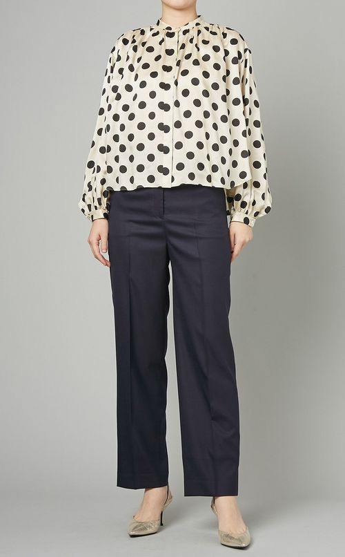 シャイニーピンヘッドストレートパンツ