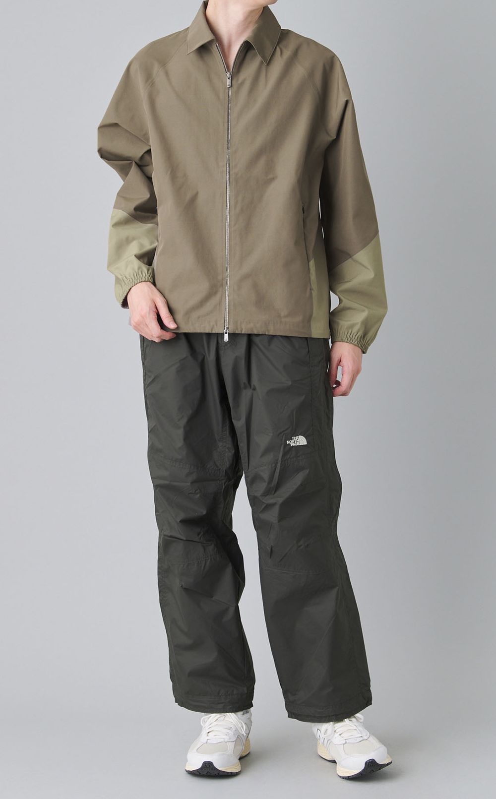 チムニーウィンドパンツ