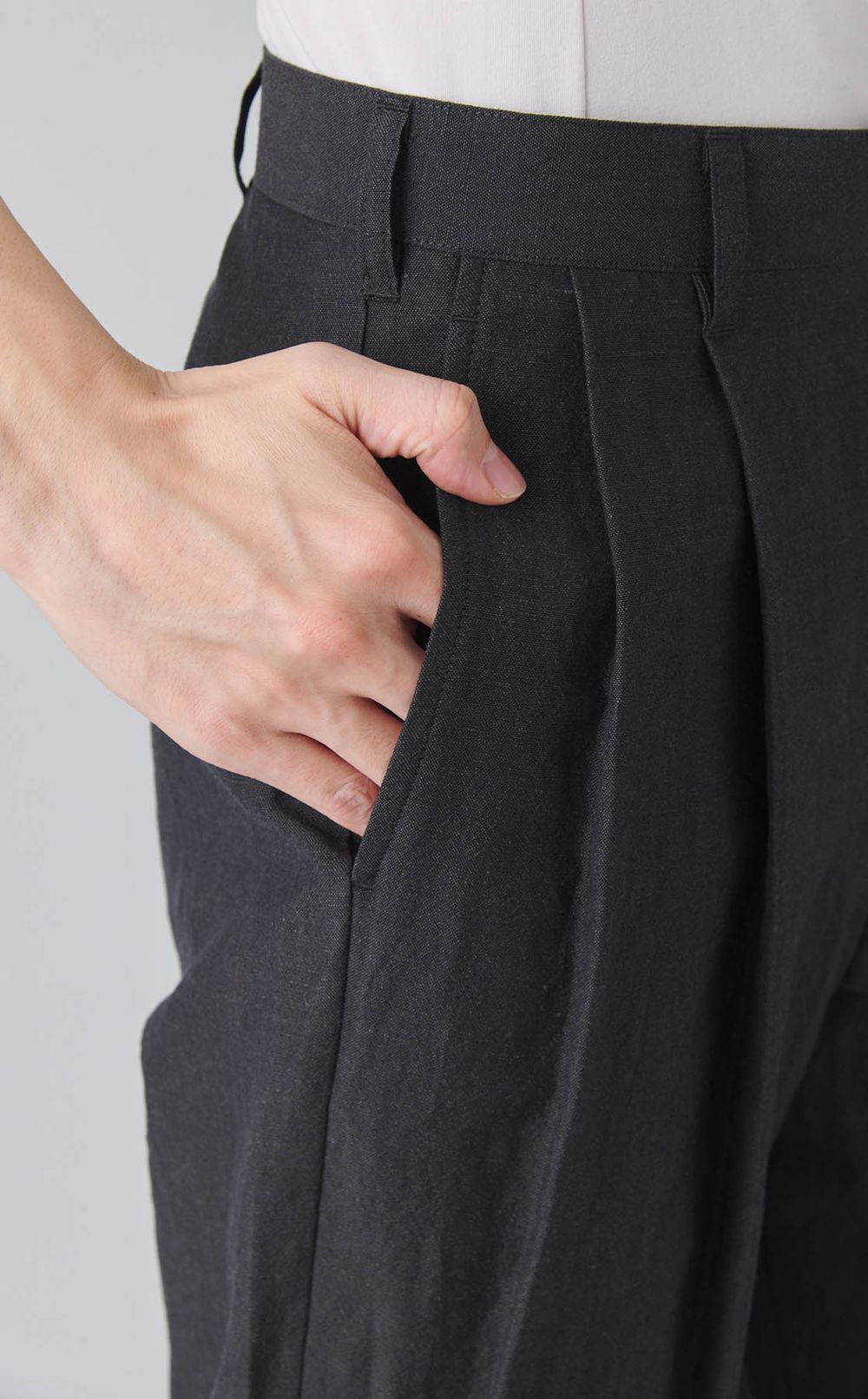 ウールリネン2タックトラウザー