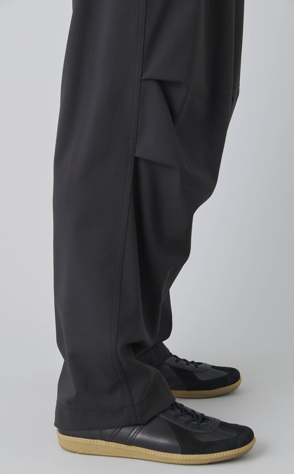 トロピカルウールユーティリティパンツ