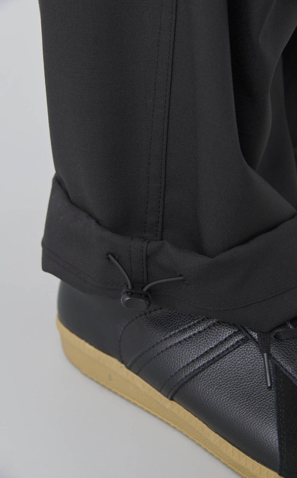 トロピカルウールユーティリティパンツ