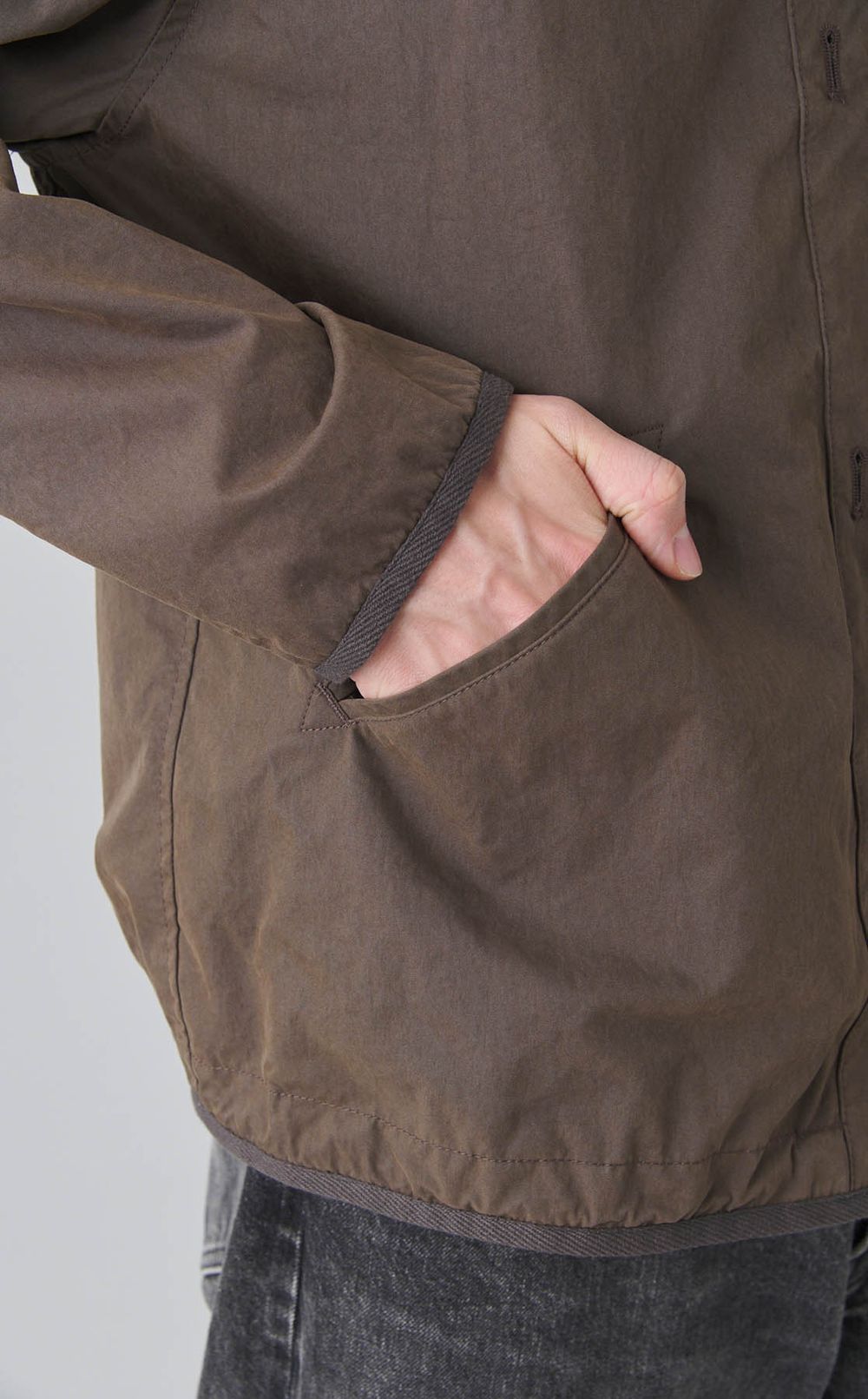 モダンライナージャケット