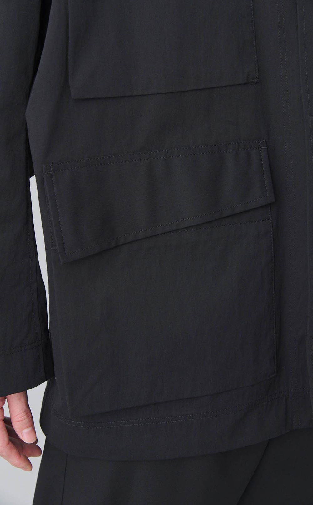 ハオリミリタリージャケット