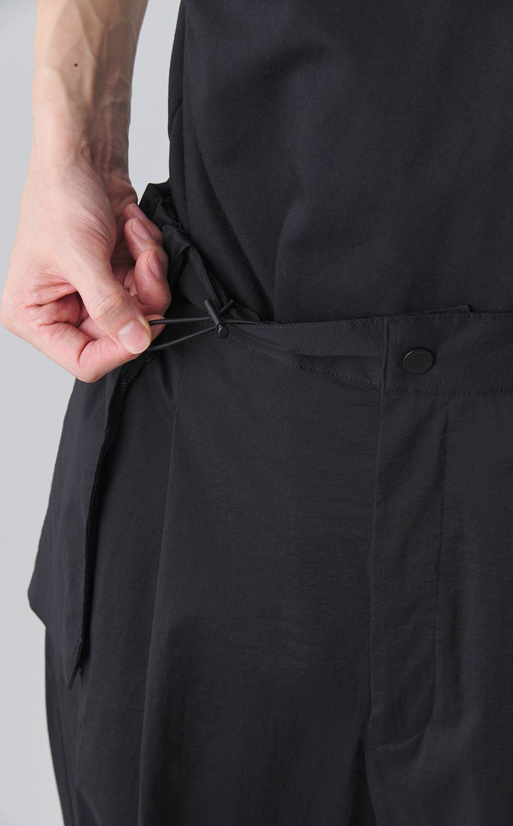 ユーティリティカーゴパンツ