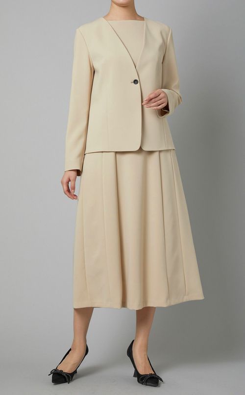 ノーカラーコンパクトジャケット